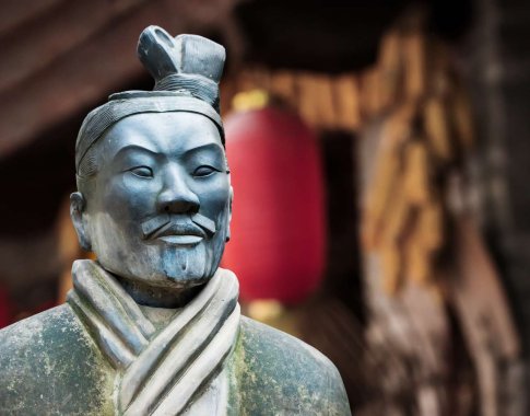 Paslaptingas imperatoriaus Čin kapo rūsys