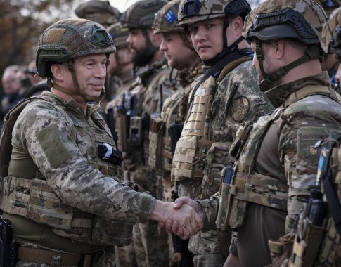 Ukrainos kariuomenės vadas: priešas puola beveik visoje fronto linijoje