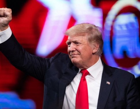 D. Trumpas laimėjo respublikonų pirminius rinkimus „svyruojančioje“ Mičigano valstijoje