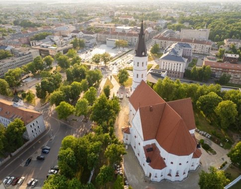Dėl neteisėtai rinkto mokesčio šiauliečiai permokėjo įspūdingas sumas Dėl neteisėtai rinkto mokesčio šiauliečiai permokėjo įspūdingas sumas