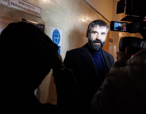 Žvalgyba: Lietuvoje su antivalstybiniais ekstremistais „suverenais“ save tapatina daugiau nei 500 žmonių Žvalgyba: Lietuvoje su antivalstybiniais ekstremistais „suverenais“ save tapatina daugiau nei 500 žmonių