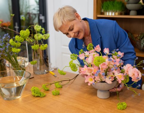 Floristė pataria, kaip susikurti universalią šventinę kompoziciją: puikiai tiks ir Velykų stalui