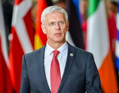 Atsistatydina į lėšų švaistymo skandalą įsivėlęs Latvijos užsienio reikalų ministras