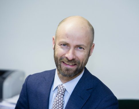 A. Romanovskis: verslas yra pasiruošęs mokėti už gynybą, bet jei mokės tik jis, dalis įmonių pradės galvoti apie veiklą kitur A. Romanovskis: verslas yra pasiruošęs mokėti už gynybą, bet jei mokės tik jis, dalis įmonių pradės galvoti apie veiklą kitur