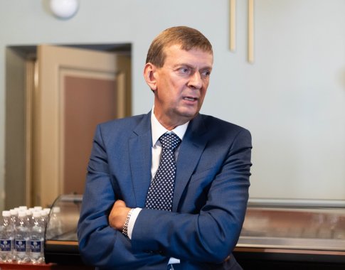D. Dundulis: pakėlus mokesčius augs šešėlis D. Dundulis: pakėlus mokesčius augs šešėlis