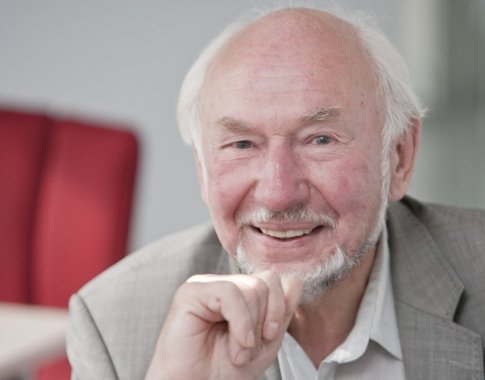 Profesorius Libertas Klimka: „Likimas leido išsipildyti daugeliui mano svajonių“ Profesorius Libertas Klimka: „Likimas leido išsipildyti daugeliui mano svajonių“