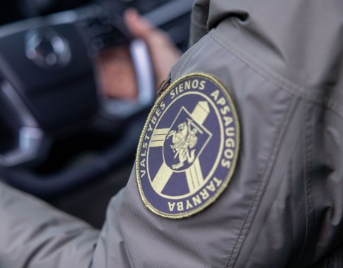 Vykstantieji iš Lietuvos į Lenkiją pasienyje bus tikrinami 13-oje vietų
