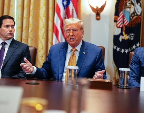 D. Trumpas pagaliau pripažino: V. Putinas kalba daug nesąmonių apie Ukrainą D. Trumpas pagaliau pripažino: V. Putinas kalba daug nesąmonių apie Ukrainą