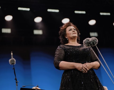 Operos superžvaigždė Violeta Urmana – apie jaudulį scenoje su mylimuoju ir grįžimą į Vilnių