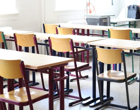 Ministerija diskutuos dėl rusų kalbos atsisakymo Lietuvos mokyklose Ministerija diskutuos dėl rusų kalbos atsisakymo Lietuvos mokyklose
