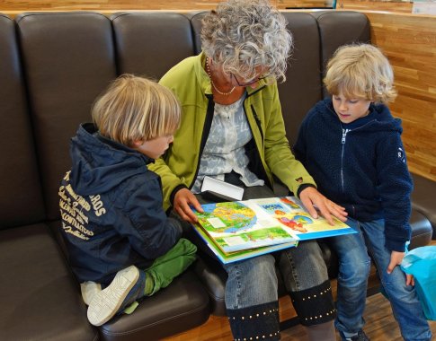 Kaip paskatinti vaiką skaityti knygas?