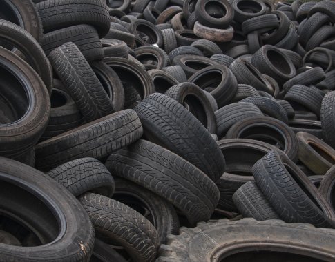 Už išmestas padangas – baudos iki 500 eurų