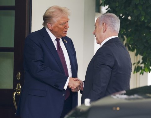 „Politico“: europiečiai nerimauja dėl Izraelio ryžto laikytis D. Trumpo taikos Gazoje plano