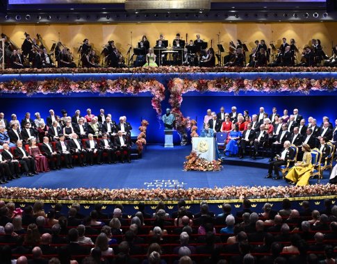 Stokholme įteikti Nobelio premijų medaliai ir diplomai