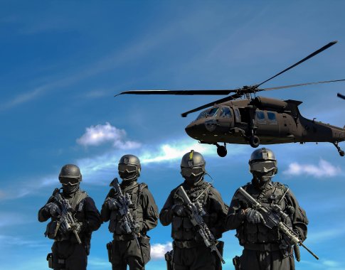 Europos Sąjunga kurs „karinį Šengeną“