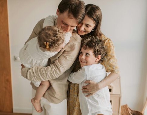 Didės darbuotojų pajamos, senjorai sulauks didesnių pensijų, augs išmokos