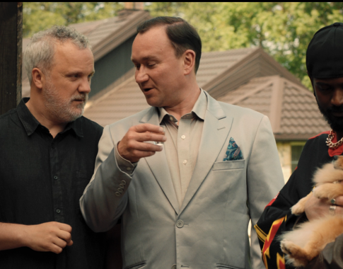 Filme „Milijonieriaus jubiliejus“ suvaidinęs Julius Žalakevičius: „Aš irgi kelsiuosi gyventi į kaimą“