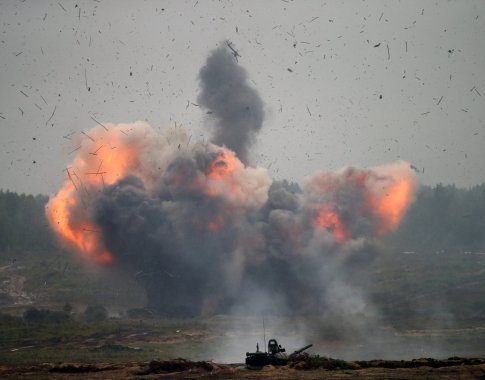 Rusija paleido balistines „Orešnik“ raketas į Ukrainą