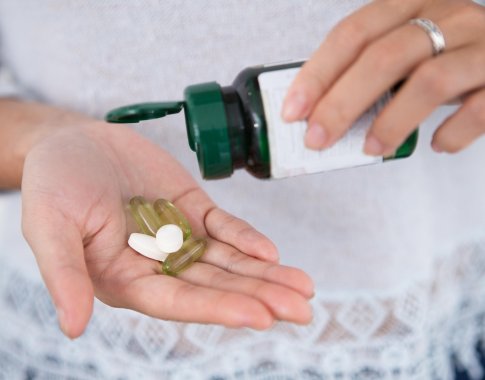 Kada vaistus gerti prieš valgį, o kada po jo? Klaidos, kurias daro daugelis