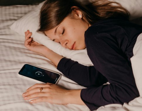 Klaida, kurią daro beveik visi: kodėl prabudę jaučiatės neišsimiegoję