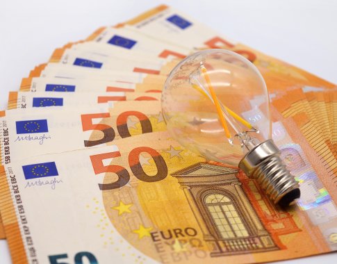 200 tūkst. gyventojų sulauks didesnių sausio elektros sąskaitų