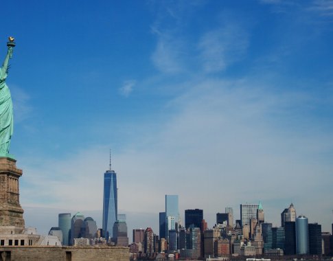 JAV planuoja sugriežtinti atvykimo taisykles turistams