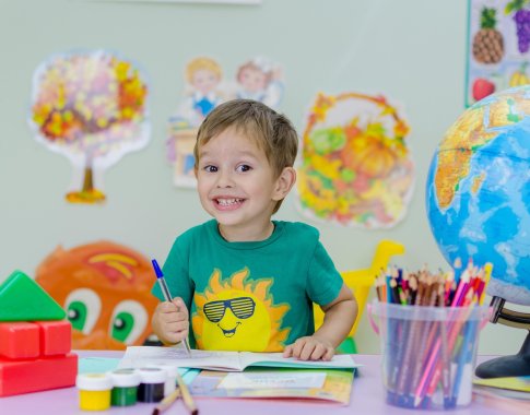 Kiek kainuoja ugdymas skirtingo tipo Lietuvos mokyklose?