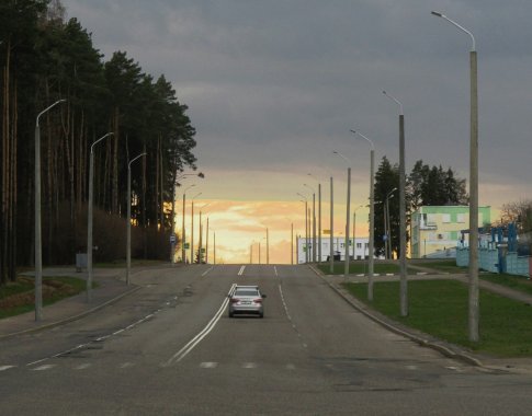 Lenkija dar ilgesniam laikui pratęs sienos su Lietuva kontrolę
