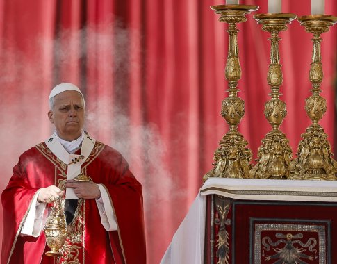 Popiežiaus kritika JAV: Dievas neklauso maldų tų, kurie kariauja, o jas atmeta