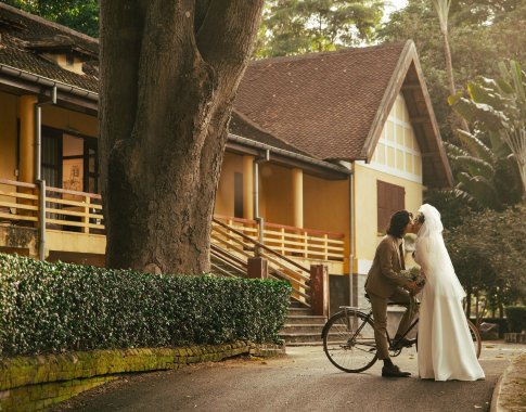 Namą galima „pasigaminti“ gamykloje: ar tai geresnis sprendimas nei tradicinės statybos?