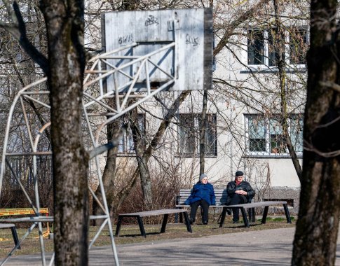 Skurdus senjorų įsitraukimas į kultūrines veiklas – ir savivaldybių sprendimų pasekmė