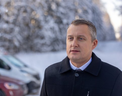 Ministras vilčių suvaldyti kuro kainų krizę neturi: stabilizacija rinkose įmanoma nebent metų pabaigoje