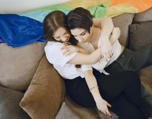 Premjerė: pokyčiai dėl tos pačios lyties asmenų partnerystės – neišvengiami