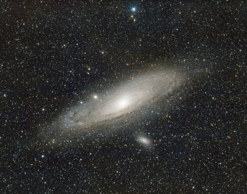 Pamatyti tai, kas nepastebėta: kaip žvaigždžių spiečiai padeda atkurti galaktikų istoriją