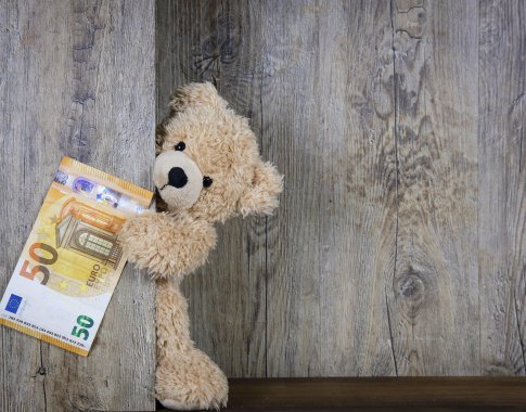 Atlyginimų augimo tikisi du trečdaliai lietuvių, bet į nugarą kvėpuoja infliacija