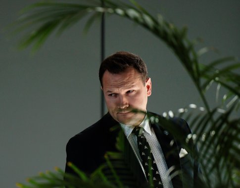 Iš pareigų pasitraukus Registrų centro vadovui, opozicija pasigenda ministro politinės atsakomybės