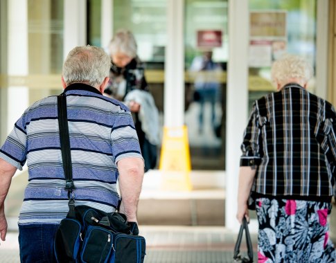 Medikai kritikuoja siūlymus bausti sveikatos įstaigas už žalą PSDF biuždetui: nukentės pacientai