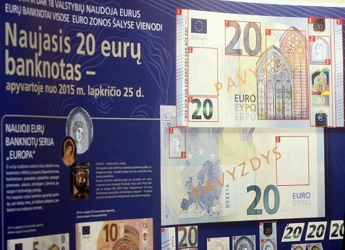 Į apyvartą išleidžiami naujo nominalo 20 eurų banknotai