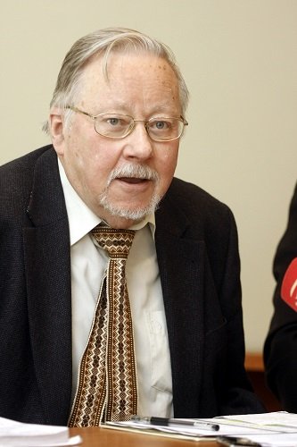 Kada premijos mus vienija, o kada skiria? Kada premijos mus vienija, o kada skiria?