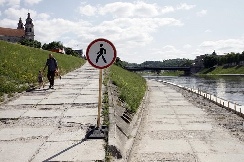 Neries krantinių rekonstrukcija