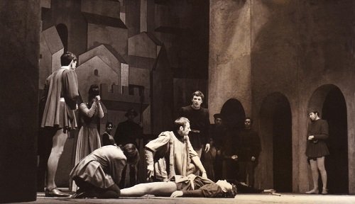 Pirmasis spektaklis Jaunimo teatre - prieš 50 metų