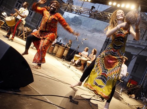 Sostinėje - folkloro festivalis „Skamba skamba kankliai"