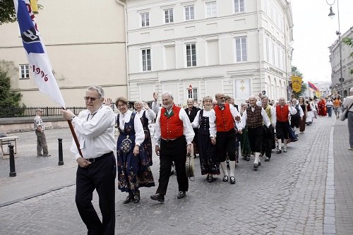 Sostinėje - folkloro festivalis „Skamba skamba kankliai"