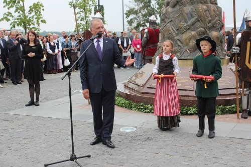 Durbės mūšio pergalei skirtas paminklas