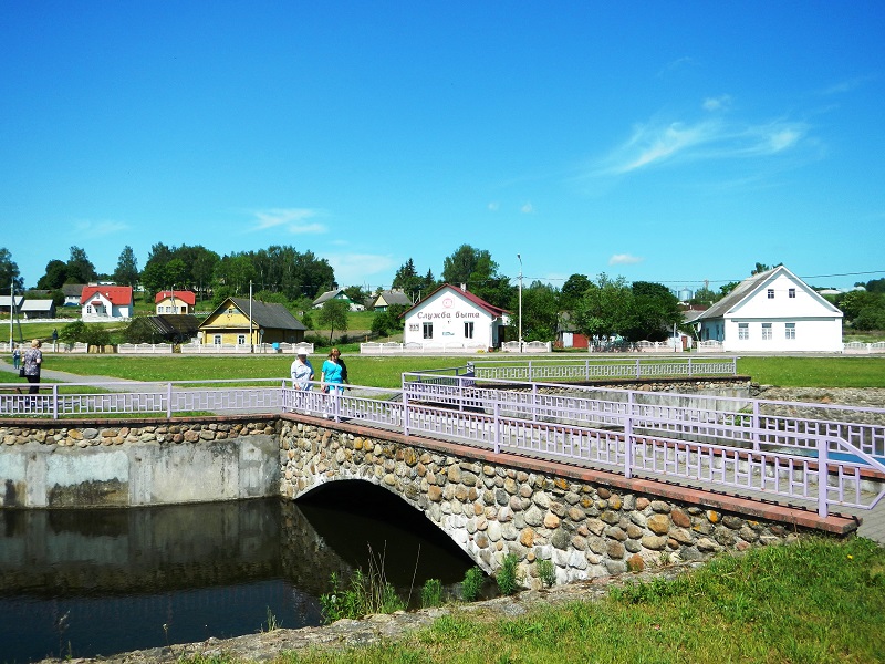 Vasaros maršrutai: yrantys Krėvos mūrai