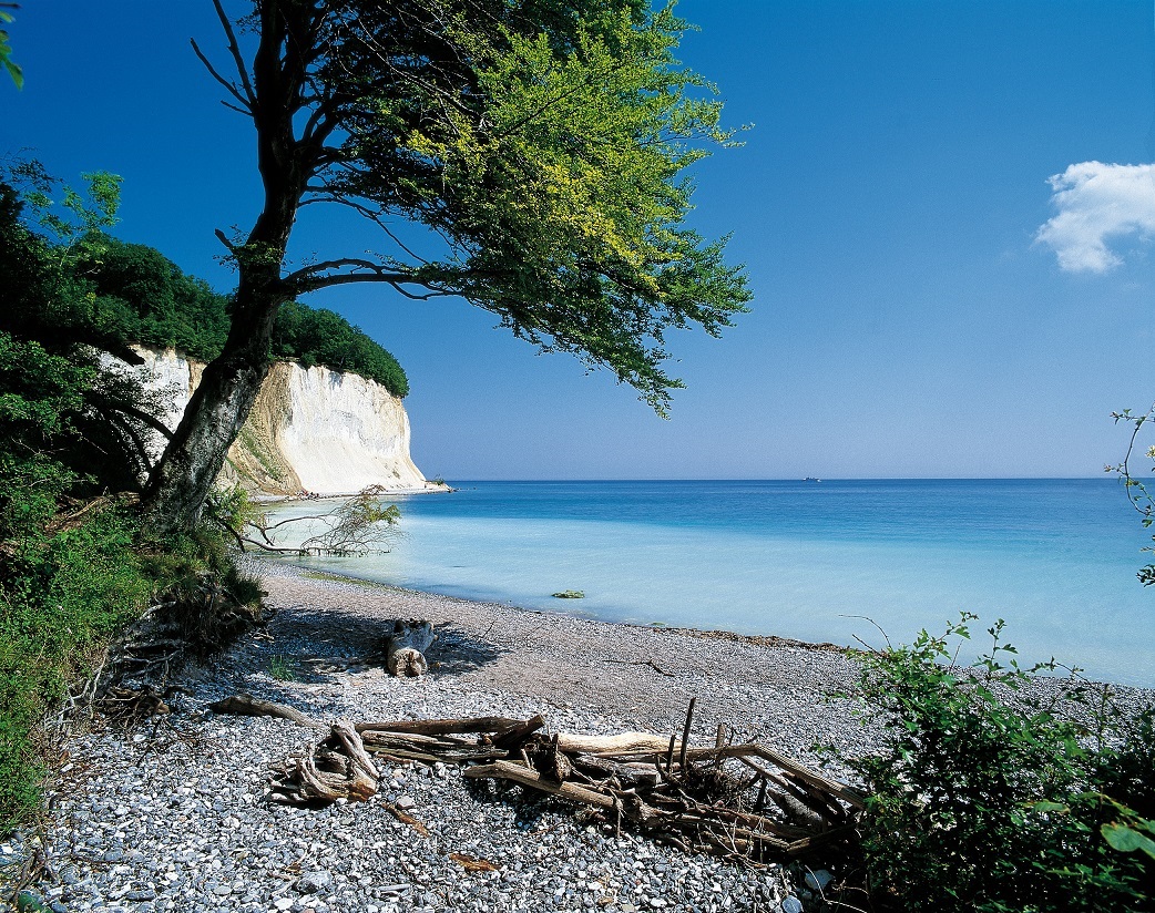 Baltijos salos žavi ir turistus, ir istorikus