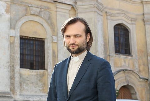 Kunigas Algirdas Toliatas: „Dievas ateina nežinomais ir neregimais būdais“