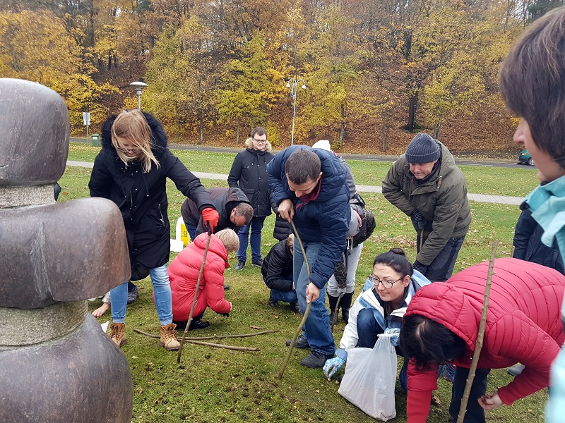 Atkurtai Lietuvai – 100! Ką dovanosite?