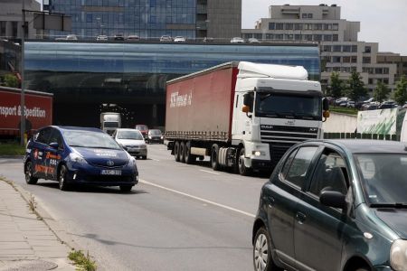 Vairuotojų profesionalumas Lietuvoje: nori „spausti“ ir nepaisyti greičio ribojimų