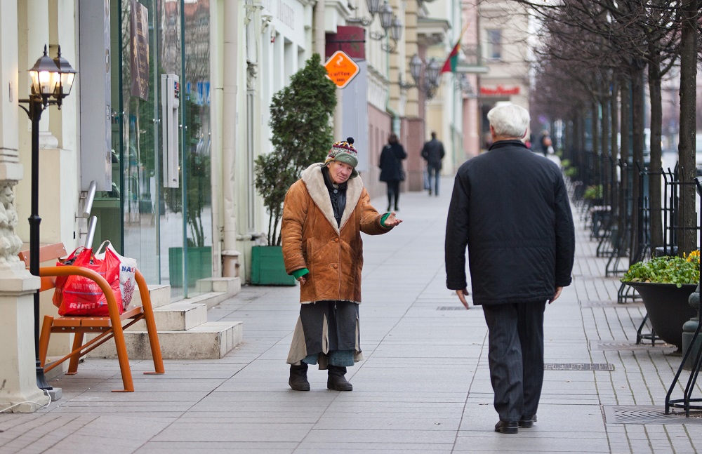Šiandienos aktualijos: pensijų priemokos, aukštos kainos ir kiek kainuoja orus gyvenimas Vilniuje